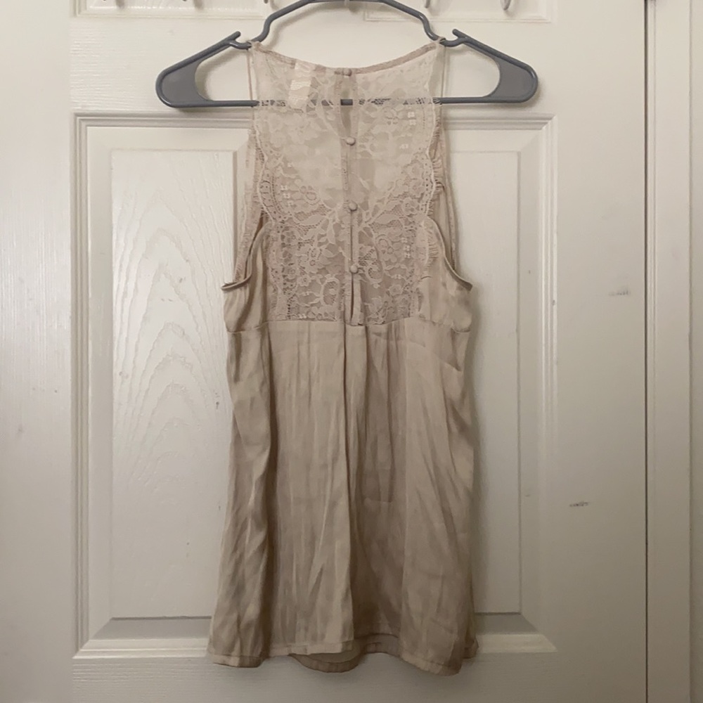 H&M Top - Picture 2 of 5